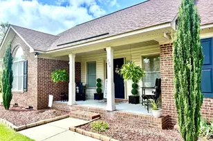 726 Foxcroft Dr, Fayetteville, NC 28311 - Photo 2