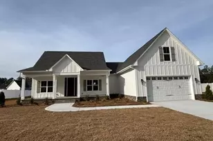 315 Baymeadow Bnd, Lumberton, NC 28358 - Photo 1