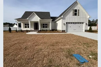 315 Baymeadow Bend, Lumberton, NC 28358 - Photo 4