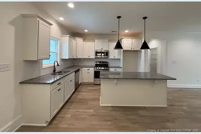 315 Baymeadow Bend, Lumberton, NC 28358 - Photo 8