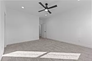 315 Baymeadow Bnd, Lumberton, NC 28358 - Photo 24