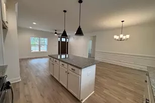 315 Baymeadow Bnd, Lumberton, NC 28358 - Photo 10