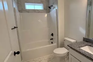 315 Baymeadow Bnd, Lumberton, NC 28358 - Photo 12