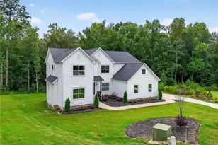 197 Silverside Dr, Angier, NC 27501 - Photo 4