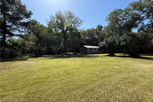 274 Lawrence Brown Rd, Bladenboro, NC 28320 - Photo 6