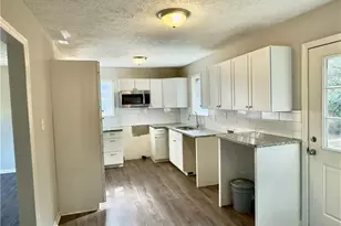 4824 Gray's Creek Church Rd, Hope Mills, NC 28348 - Photo 4