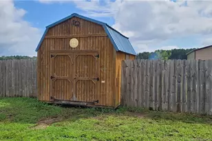 1235 Martin Rd, Saint Pauls, NC 28384 - Photo 22