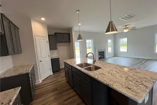 172 London Dr, Raeford, NC 28376 - Photo 8