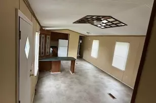 2828 Chimeny Brooke Rd, Fayetteville, NC 28312 - Photo 6