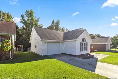 5917 Bloomsbury Drive, Fayetteville, NC 28306 - Photo 4