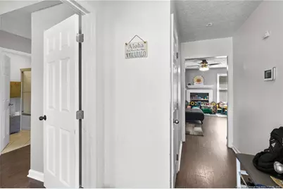 5917 Bloomsbury Drive, Fayetteville, NC 28306 - Photo 6