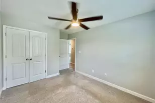 356 Kensington Dr, Spring Lake, NC 28390 - Photo 10