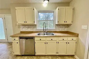 5775 Sonora Pl, Fayetteville, NC 28314 - Photo 6