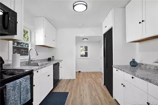 209 N Lynn Ave, Fayetteville, NC 28301 - Photo 10