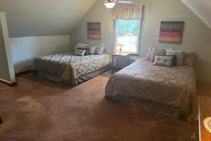 200 Londonderry Dr, Lumberton, NC 28358 - Photo 26