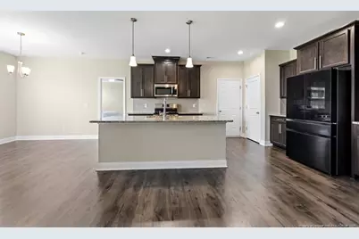 5427 Debut Avenue, Hope Mills, NC 28348 - Photo 8