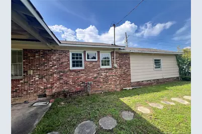 3819 Cumberland Road, Fayetteville, NC 28306 - Photo 2