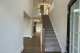 613 Watauga Ln, Aberdeen, NC 28315 - Photo 2