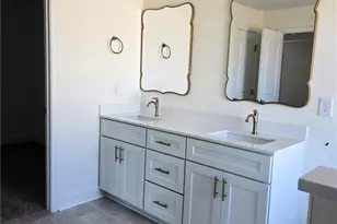 104 Sunny Acres Ln, Clinton, NC 28334 - Photo 12