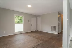 5475 Lazybrook Ct, Fayetteville, NC 28314 - Photo 12