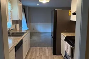 7205 Godfrey Dr, Fayetteville, NC 28303 - Photo 4