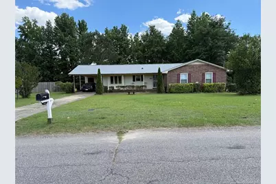 7205 Godfrey Drive, Fayetteville, NC 28303 - Photo 2