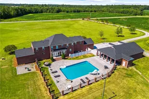 499 Price Rd, Fairmont, NC 28340 - Photo 2