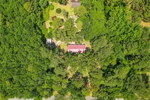 21621 Old Maxton Rd, Maxton, NC 28364 - Photo 6