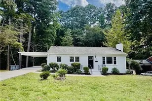 815 Park Ave, Sanford, NC 27330 - Photo 2