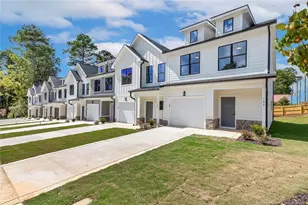 102 Chella Ct, Sanford, NC 27330 - Photo 4