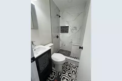 816 W Rose Street, Sanford, NC 27330 - Photo 8