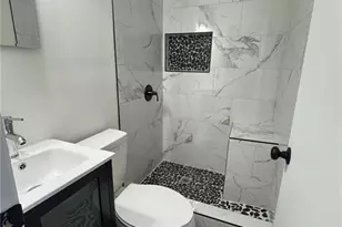 816 W Rose St, Sanford, NC 27330 - Photo 8