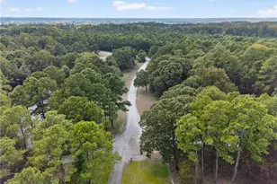 3209 Elms Thorpe Dr, Fayetteville, NC 28312 - Photo 44