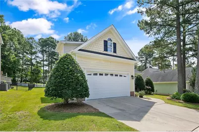 196 Leaning Pine Circle, Spring Lake, NC 28390 - Photo 2