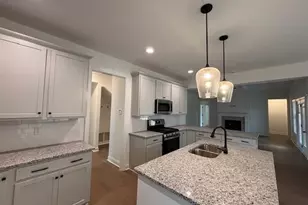 509 Autumn Leaf Ct, Lumberton, NC 28358 - Photo 6