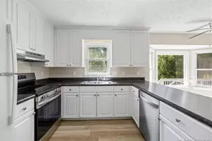 3520 Gables Dr, Fayetteville, NC 28311 - Photo 14