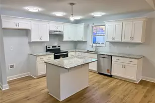 1520 Berriedale Dr, Fayetteville, NC 28304 - Photo 6