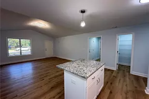 1520 Berriedale Dr, Fayetteville, NC 28304 - Photo 10