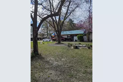 106 S Wilkinson Drive, Saint Pauls, NC 28384 - Photo 2