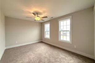 640 Cresswell Moor Wy, Fayetteville, NC 28311 - Photo 32