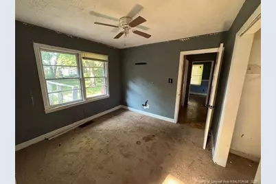 4909 Walnut Drive, Fayetteville, NC 28304 - Photo 10