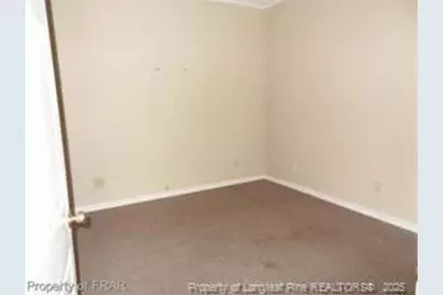 583 S Reilly Road, Fayetteville, NC 28314 - Photo 10