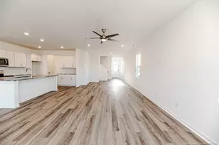 4531 Bunkers Bay Ln, Hope Mills, NC 28371 - Photo 10