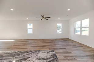 4531 Bunkers Bay Ln, Hope Mills, NC 28371 - Photo 8