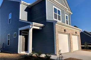 4531 Bunkers Bay Ln, Hope Mills, NC 28371 - Photo 2