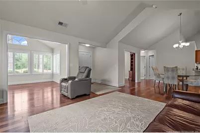 105 E Chelsea Court, Southern Pines, NC 28387 - Photo 8