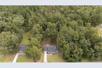 76 N Hillside Drive, Spring Lake, NC 28390 - Photo 4