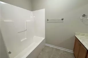 5334 Holland Park Ave, Fayetteville, NC 28314 - Photo 22