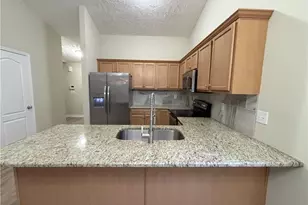 5334 Holland Park Ave, Fayetteville, NC 28314 - Photo 8