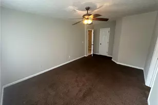 6716 Willowbrook Dr, Fayetteville, NC 28314 - Photo 6